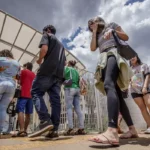 Desastre Climático no RS: Impacto em 3 Mil Estabelecimentos de Saúde.